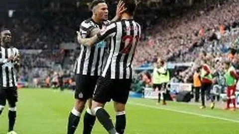 澳大利亚亚洲杯首战告捷，阿诺德主帅强调：持续进步是关键！