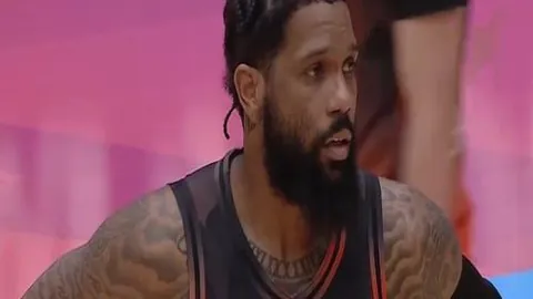 “英超焦点：福登助攻，斯通斯头球破门助球队获胜”